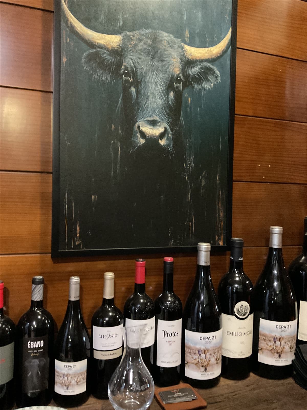 Selección de vinos del restaurante Asador O Carmelo en Teo
